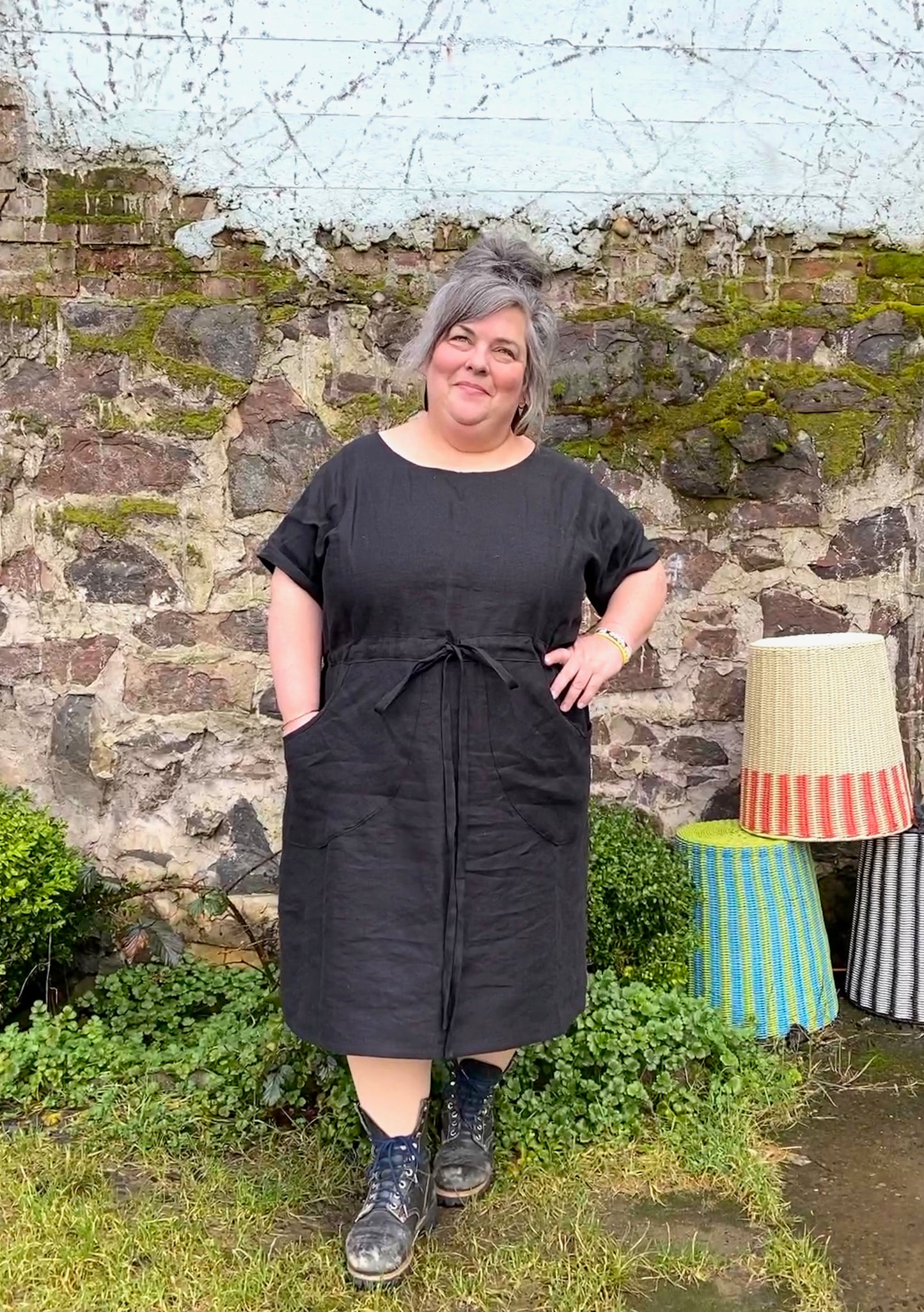 Pocket Dress in Black Linen