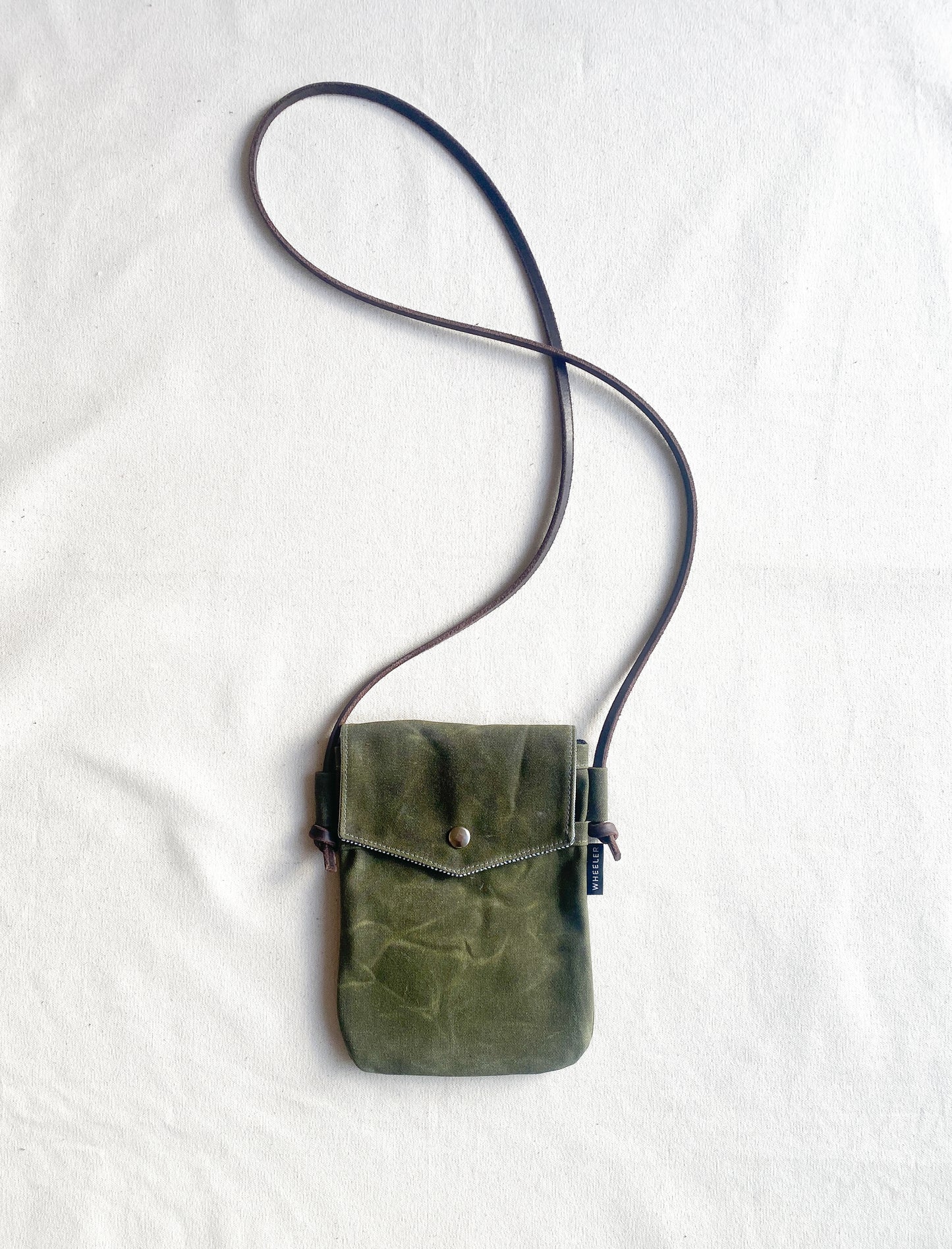Simple Crossbody