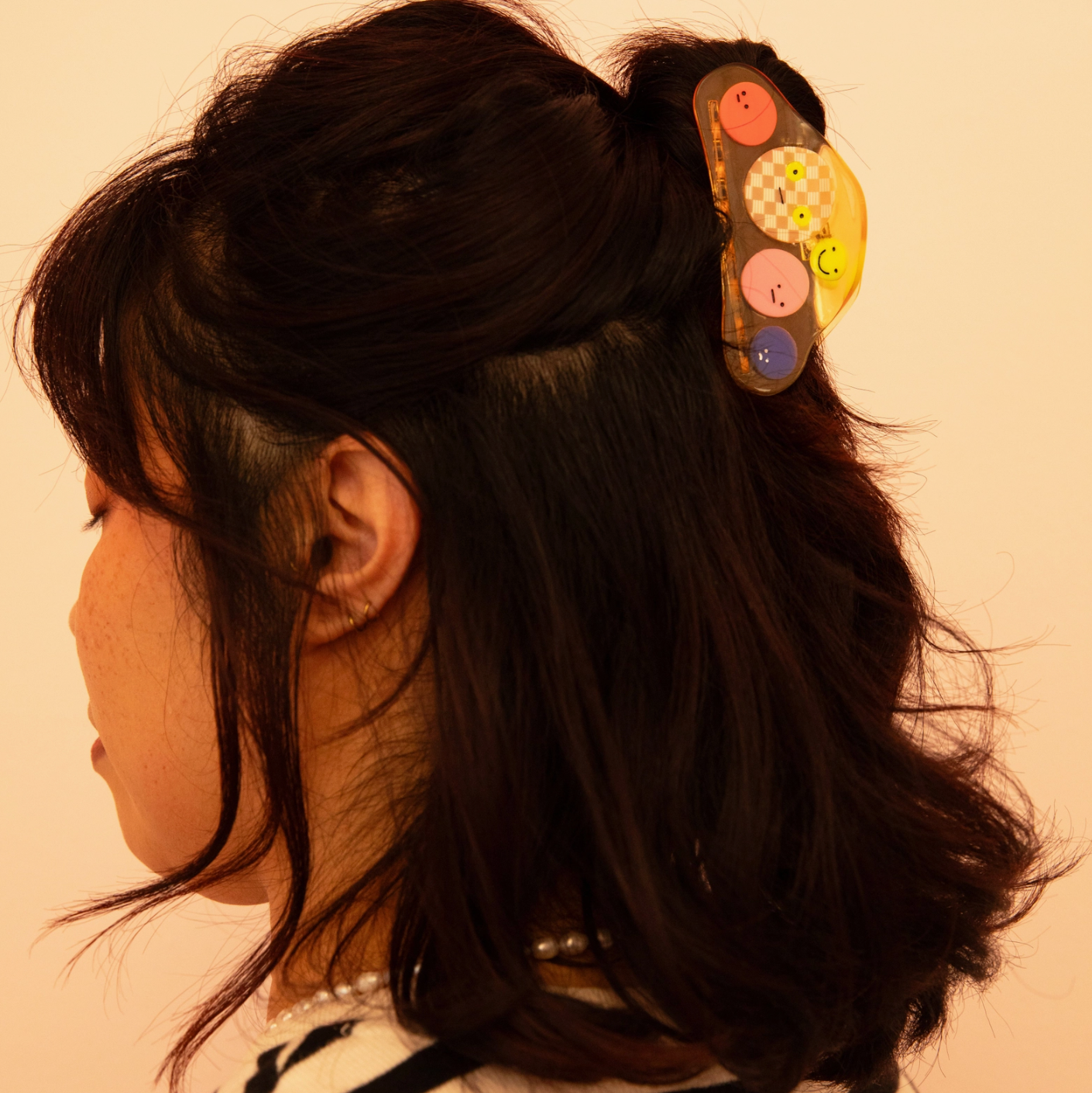 Faces Hair Claw