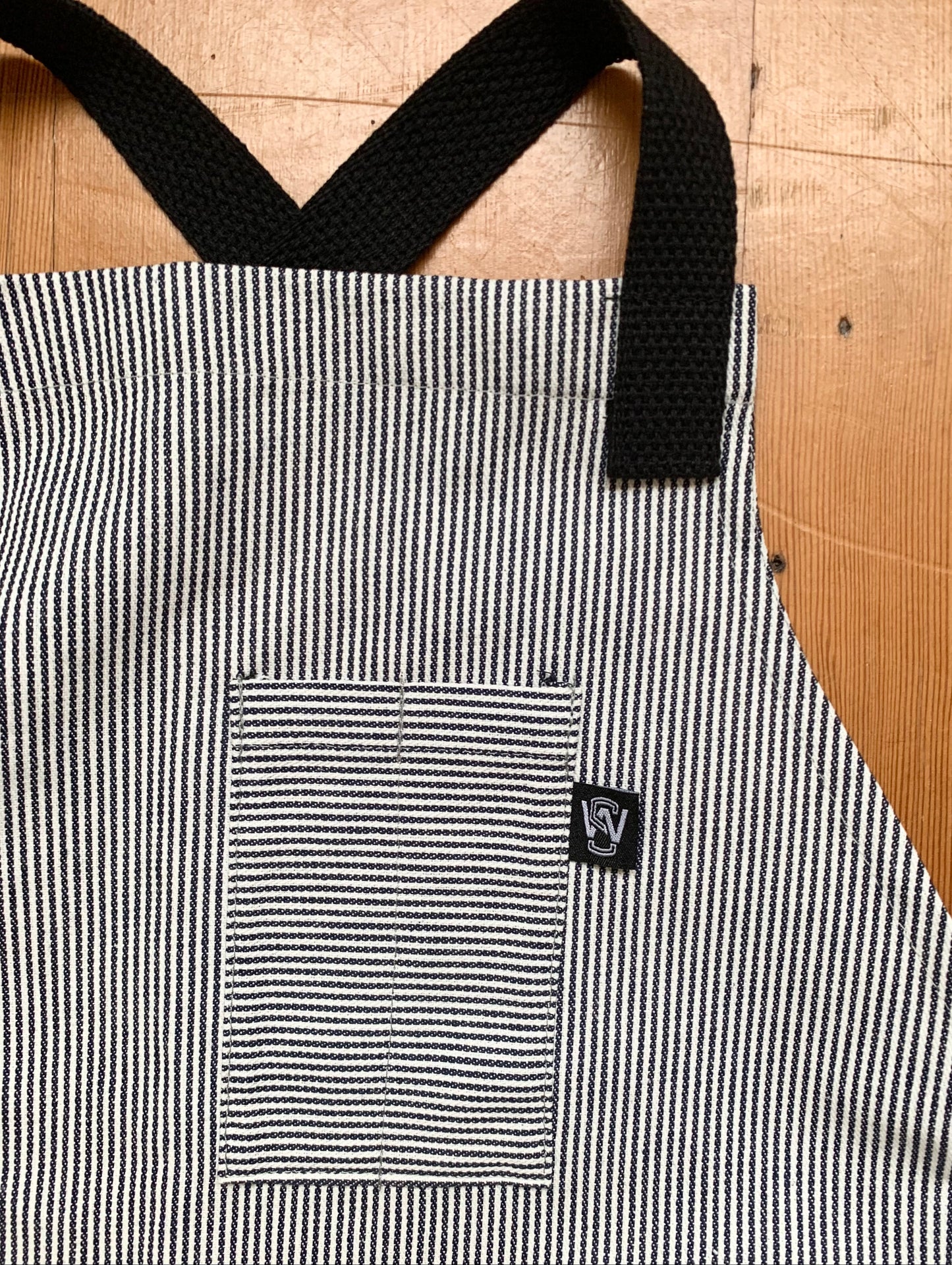 Crossback Apron