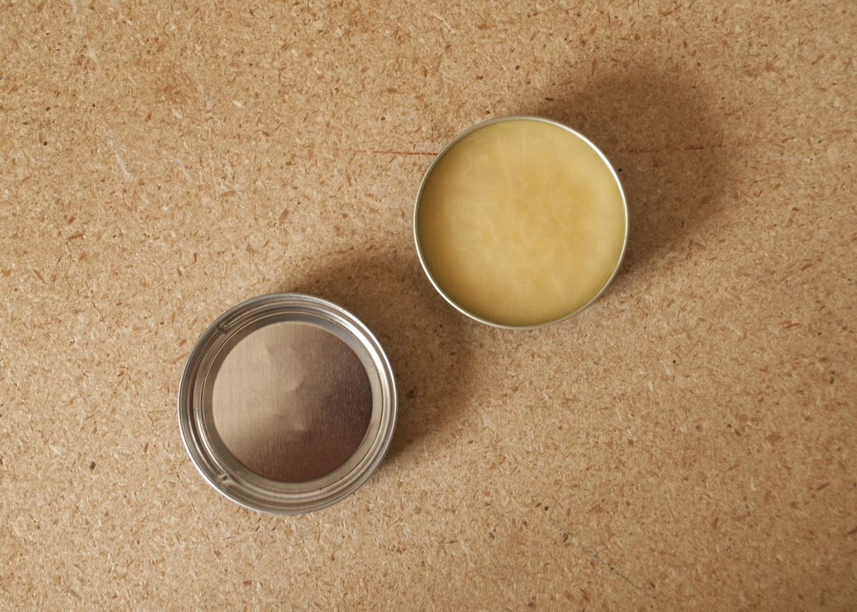 Open Canvas Wax tin.