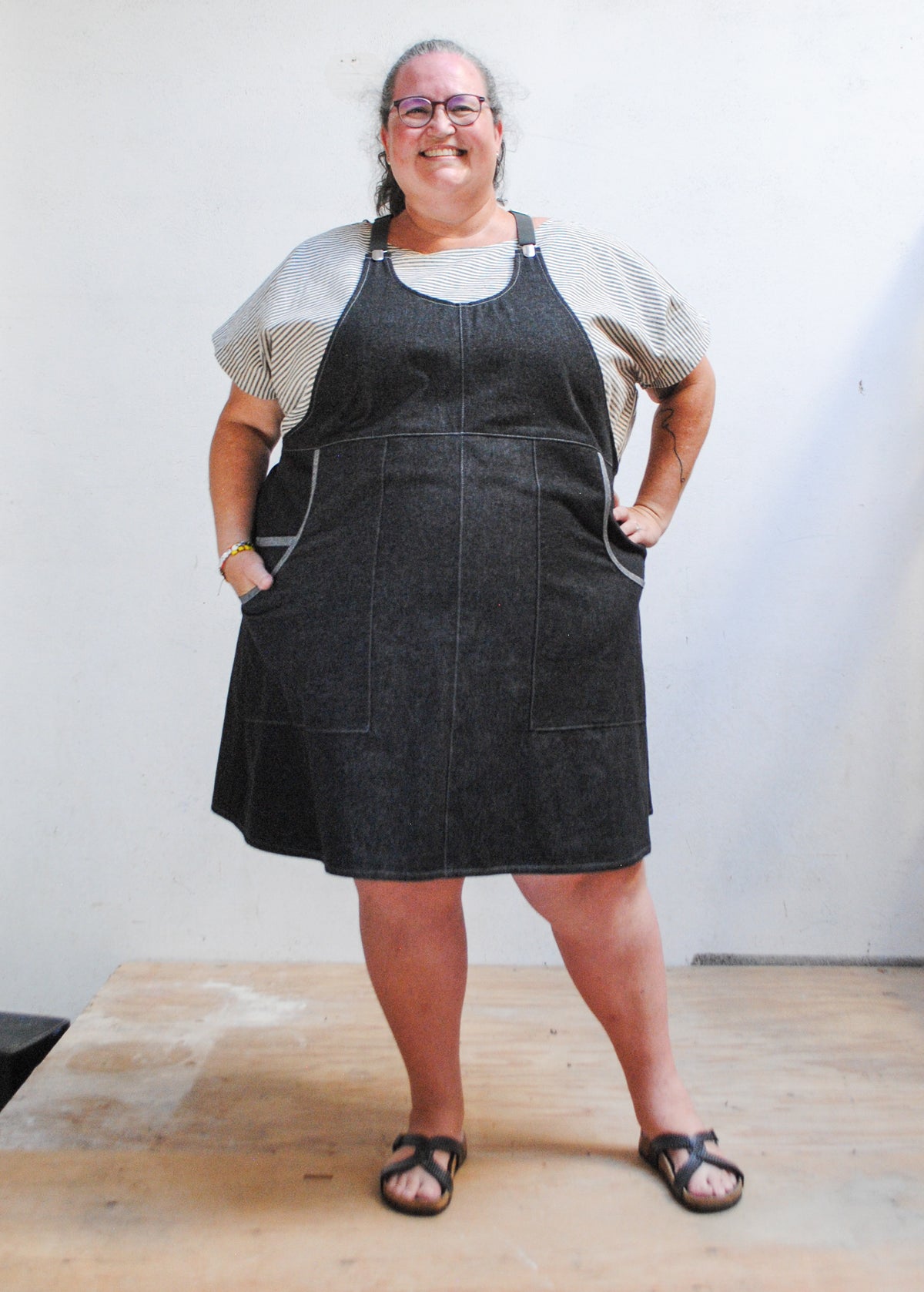 denim black dress Suspender Featuring a sleeveless design