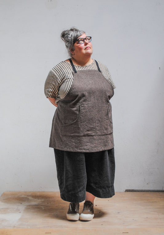 Linen Crossback Apron Garment