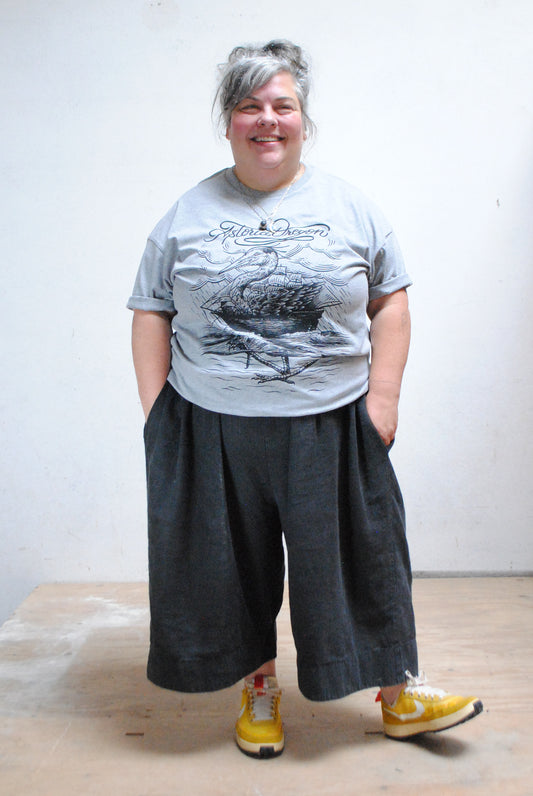 Astoria Heron Tee - Heather Grey