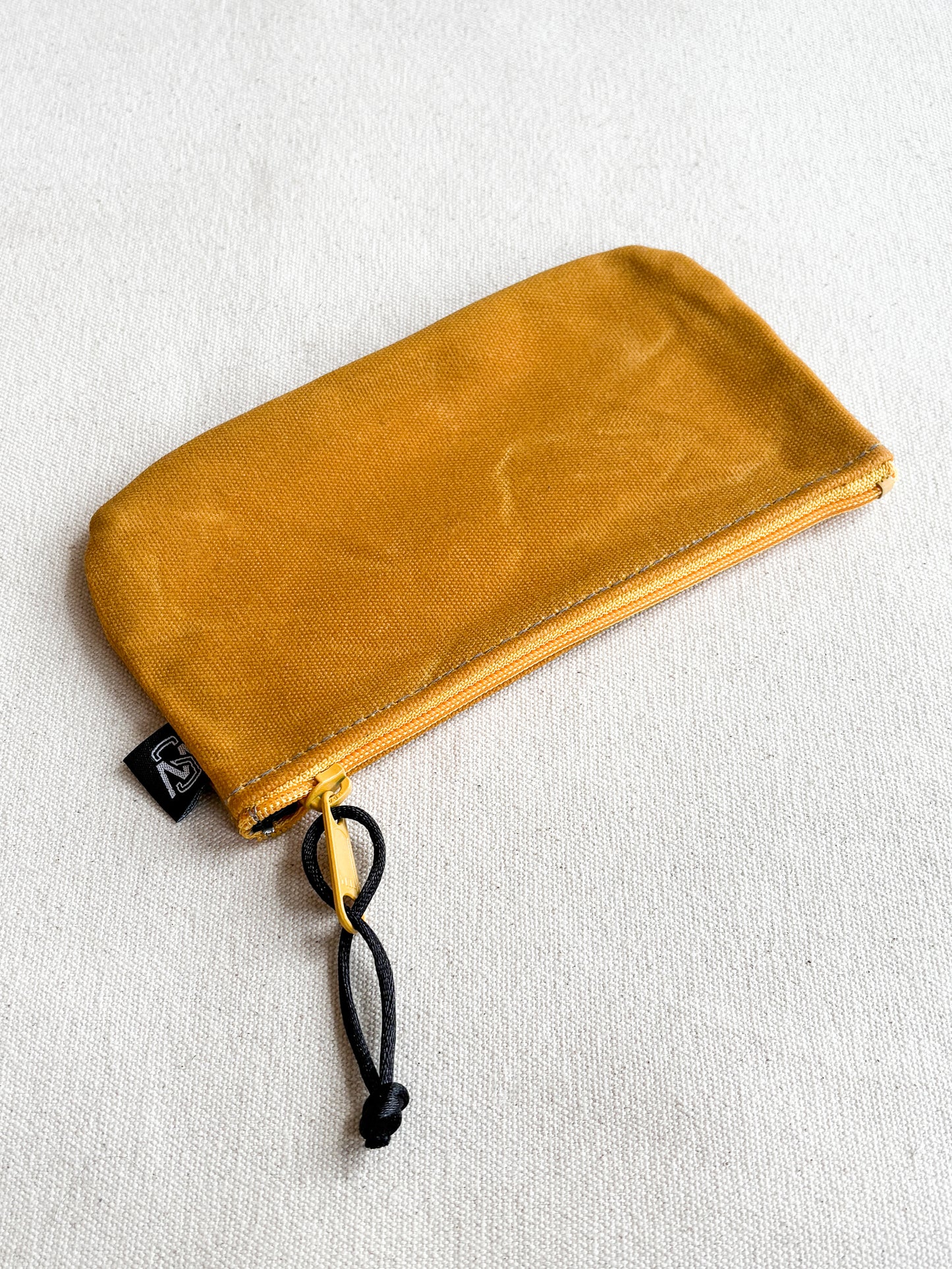 Small Waxed Canvas Zipper Pouch