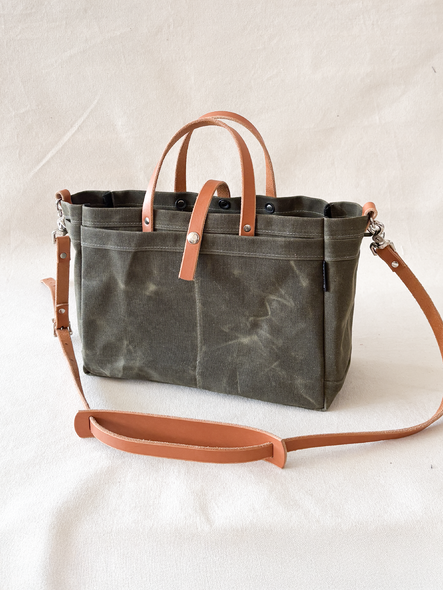Waxed Canvas Tool Bag – Shift + Wheeler