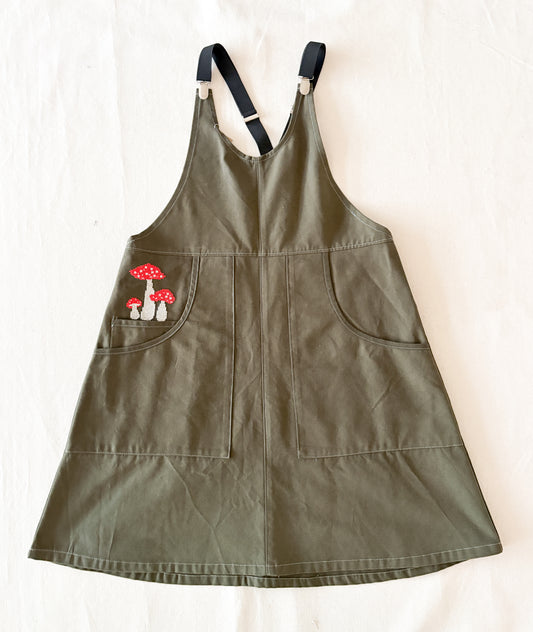 Evergreen Suspender Dress with Cross Stitch (size Small)