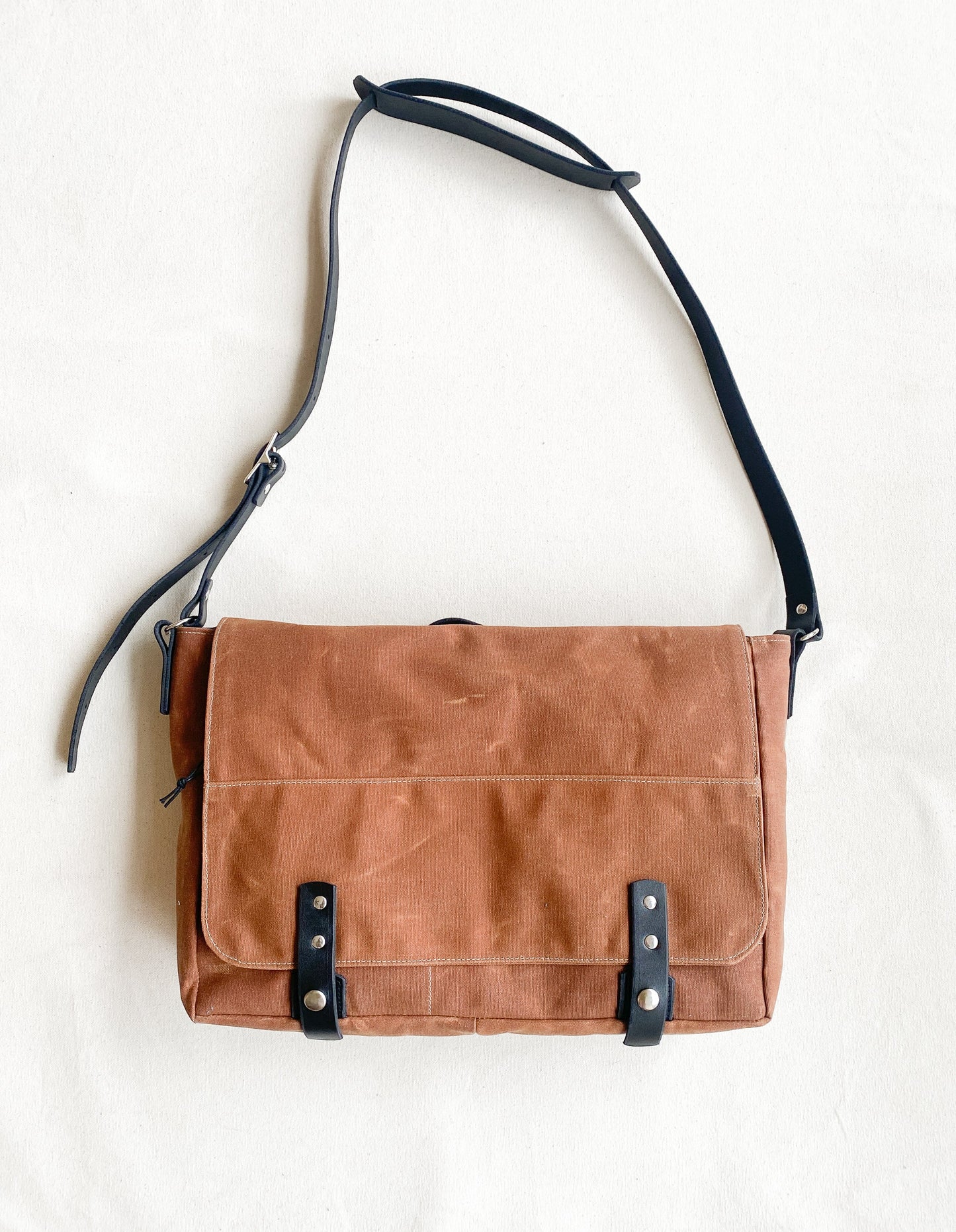 Made To Order Messenger