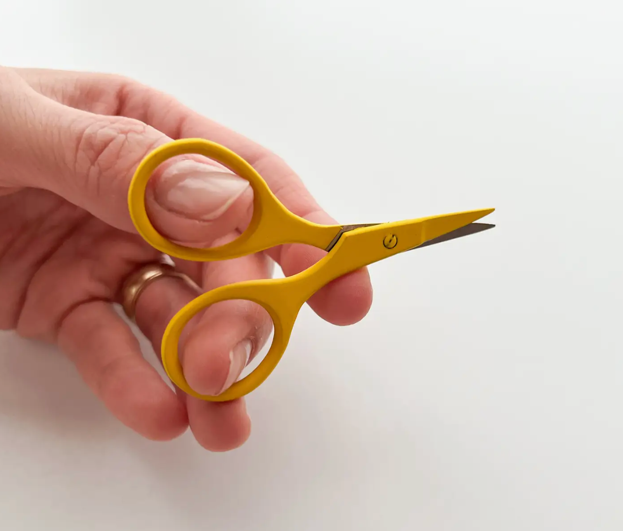 Small Needlecraft Scissors - Rosewood