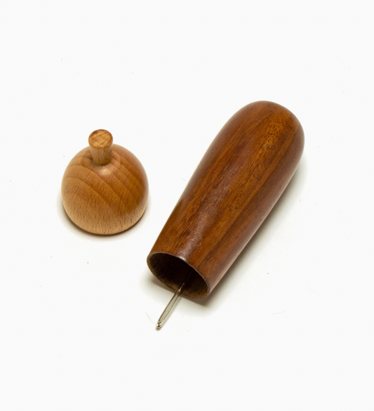 Acorn Needle Holder