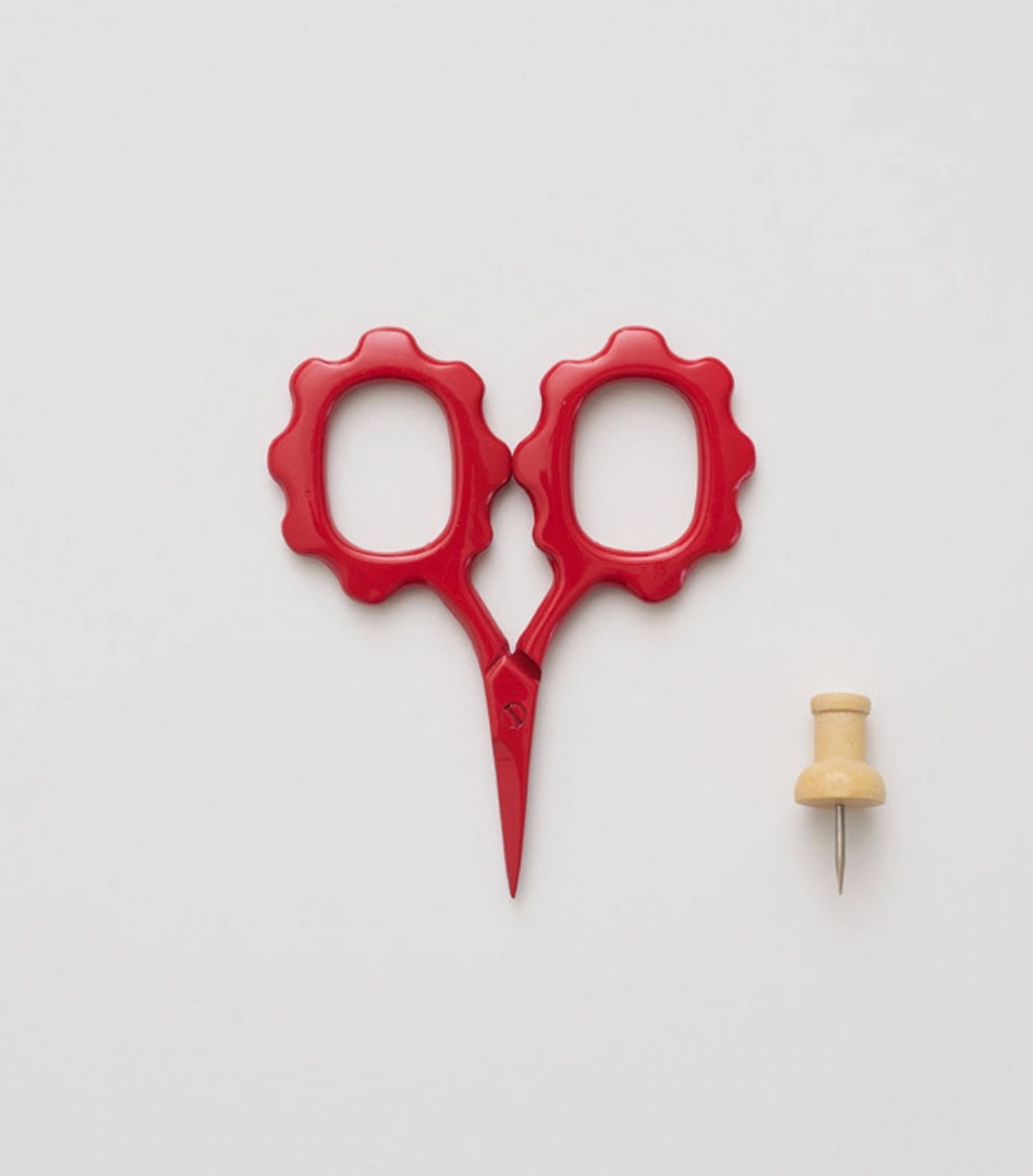 Red Scallop Handle Embroidery Scissors