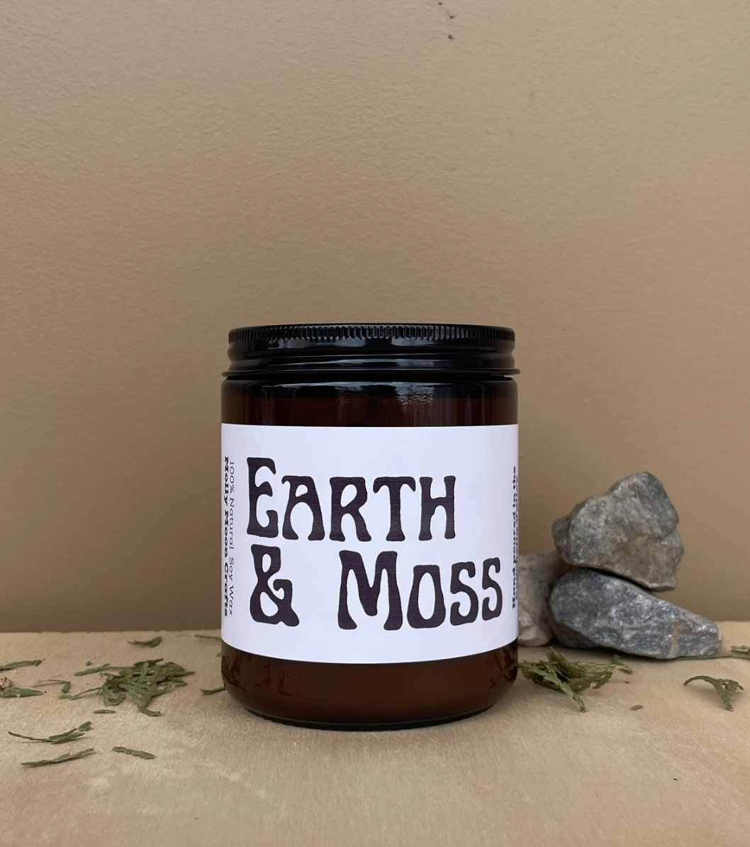 Earth and Moss Candle