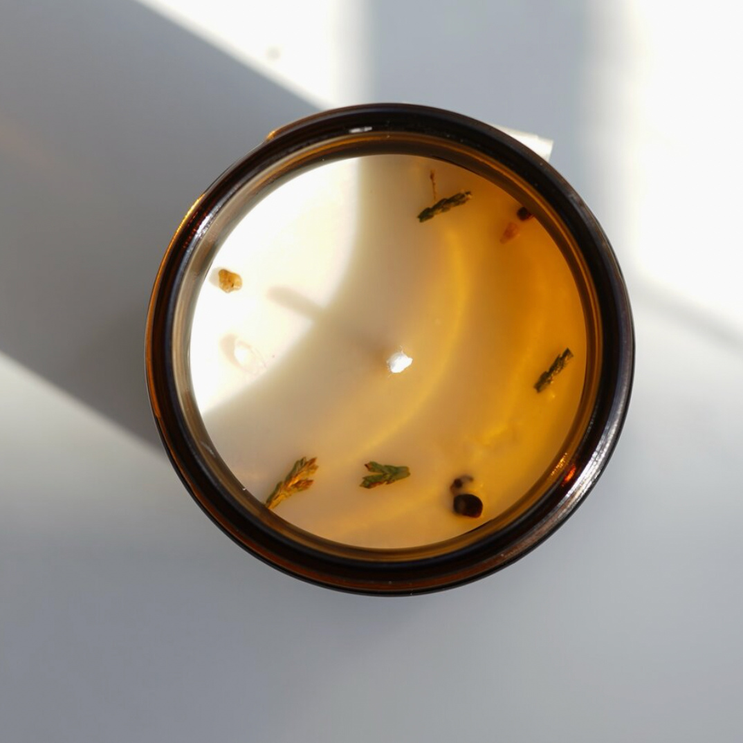 Earth and Moss Candle